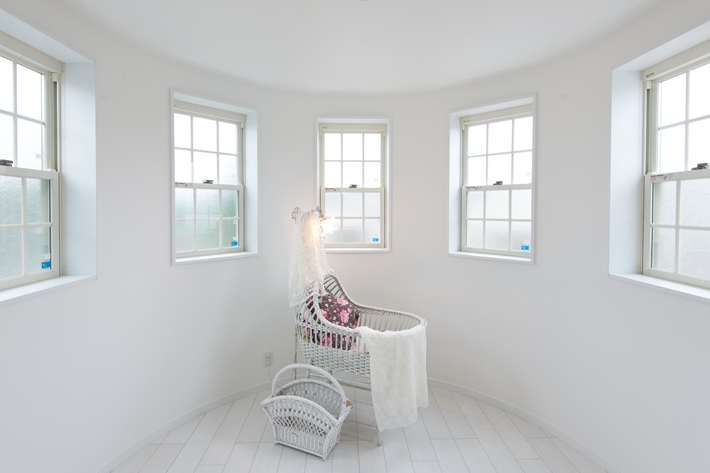 千葉県松戸市 ｍ様邸 4ldk 丸い塔のある お城のような家 東京23区 千葉の注文住宅 輸入住宅は鈴木建設 メープルホームズ東京ベイ